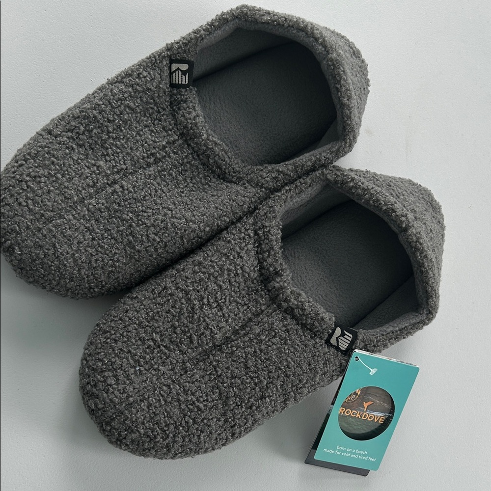 RockDove Gray Slippers, NWT ladies Lg 9-10